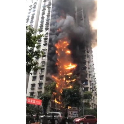 重慶居民樓起火引燃外墻保溫層 燃燒阻燃檢測(cè)不容小視
